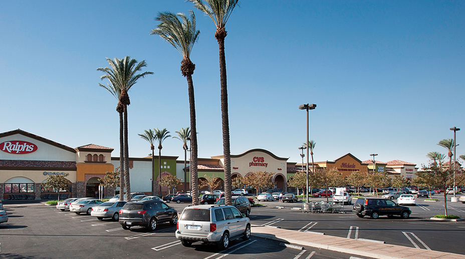 Granada Hills Town Center Granada Hills, CA 91344 Granada Hills Town Center Granada Hills, CA 91344